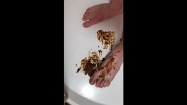 LovePoopME Smear feet and hand and cum on poop