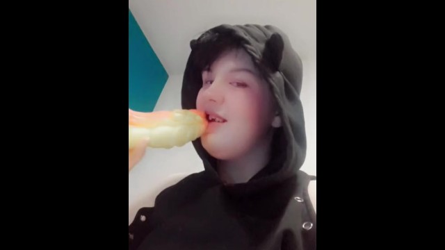 Femboy goth twink records himself sucking toy just been inside him
