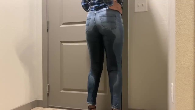 Locked out and desperate to pee | soaked jeans