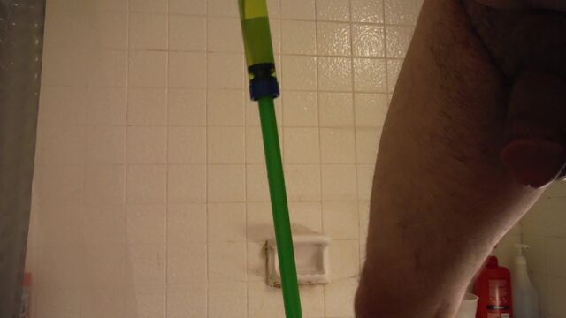 Enema my piss in squirt toy