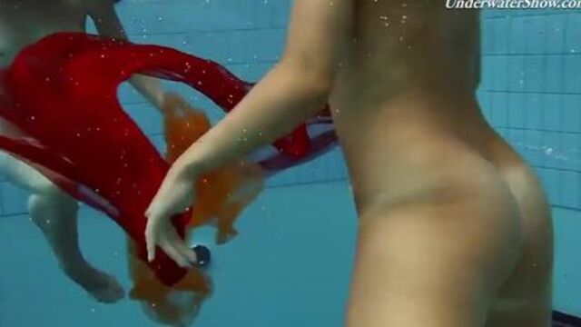 Liza and Krasula enjoy the pool much